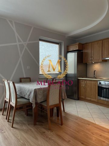 Mieszkanie na wynajem - Zdjęcie 2