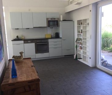 Bungalow mit grossem Garten Nähe Spital an Einzelperson zu vermieten. - Photo 5