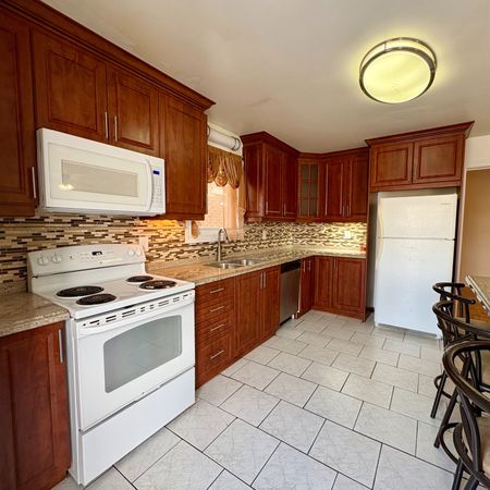 For Lease - 63 Acadian Heights, Brampton, Ontario - Photo 5