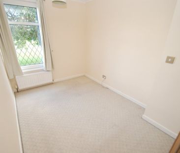 Cresswell Street, Barnsley, South Yorkshire, S75 2DL - Photo 6