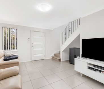 TOWNHOUSE IN HEART OF PENRITH!!! - Photo 5