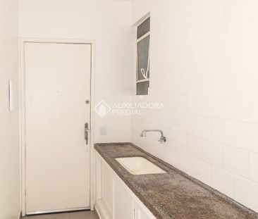 Kitnet com 1 quarto e 26m² para alugar em Centro Histórico, Porto A... - Foto 4
