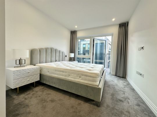 Lockgate Road, London - Photo 1