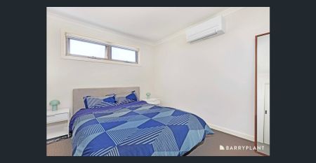 Cosy 2 bedroom townhouse central of Broadmeadows - Photo 2
