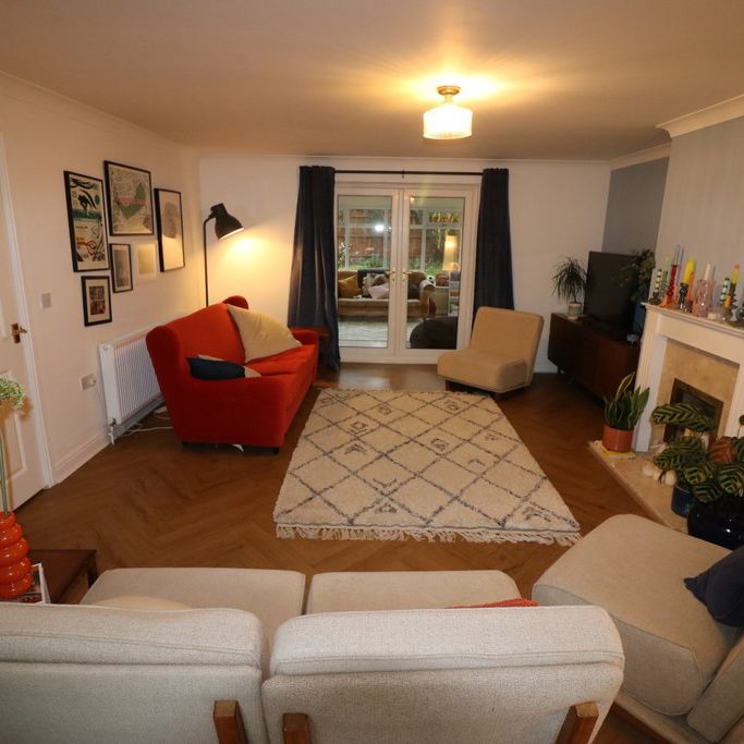 Appleton Court, North Cave, Brough - Photo 1