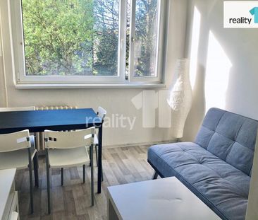 Pronájem bytu 1+kk 15 m2 - Фото 1