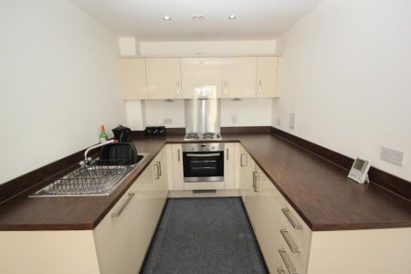 Studio to rent - Photo 3