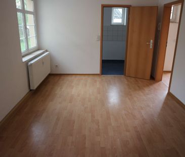 Wohnen in TOP Lage: frei ab 1.1.25 - Laminat - großer Balkon - Foto 4