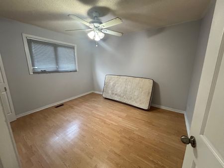 For Lease - 50 Peterson Court, Brampton, Ontario - Photo 3