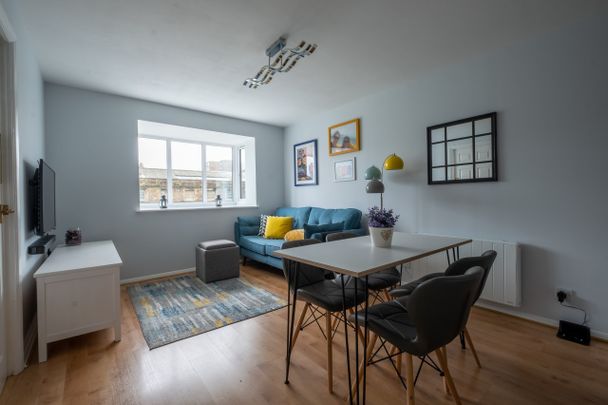 1 Bed Flat, Ruston Road, SE18 - Photo 1