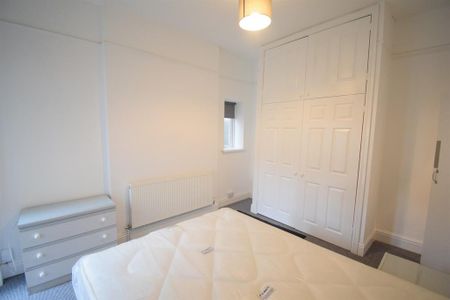 1 bedroom ground floor flat to rent - Photo 3