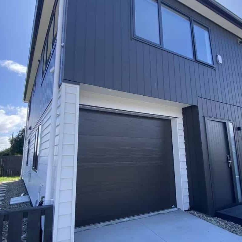 Modern Brand-New Townhouse – Prime Otahuhu Location - Photo 1