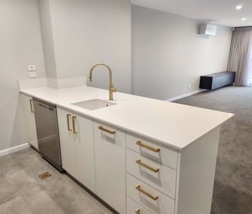 New Apartment - Photo 6