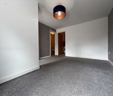 Maplewood Apartments, Llandaff North - Photo 5