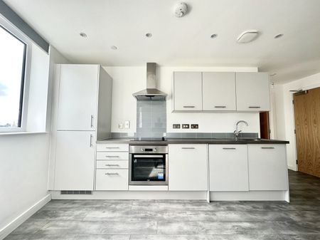 2 bedroom apartment to rent - Photo 3