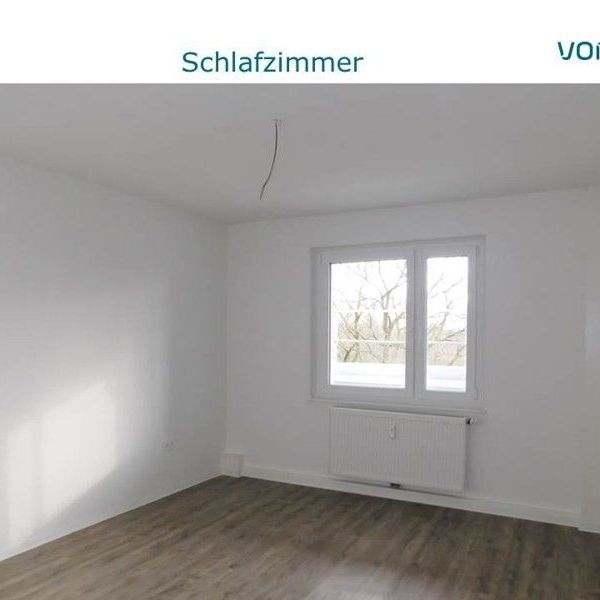 Charmante 2-Raum-Wohnung mit Balkon im Grünen! - Foto 1