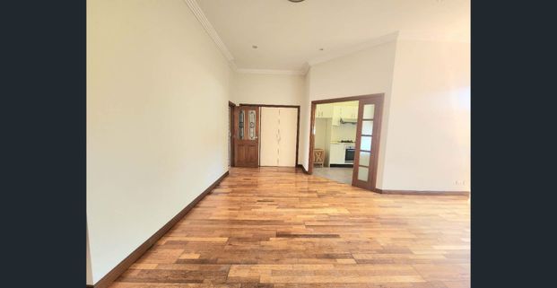 2 Bedroom Semi House for Rent - Photo 1