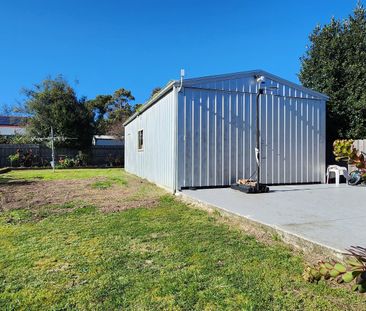 Charming and Spacious with Huge Garage! - Photo 1