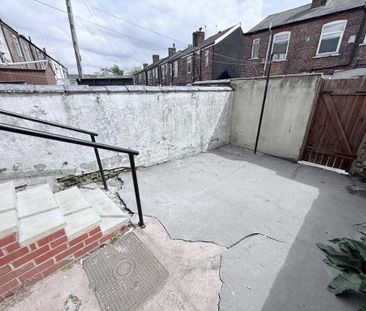 2 bedroom terraced house to rent - Photo 6