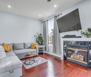 For Lease - 89 Cornell Park Avenue, Markham, Ontario - Photo 3