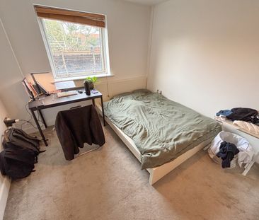 Room in a Shared Flat, John Ruskin Street, SE5 - Photo 4