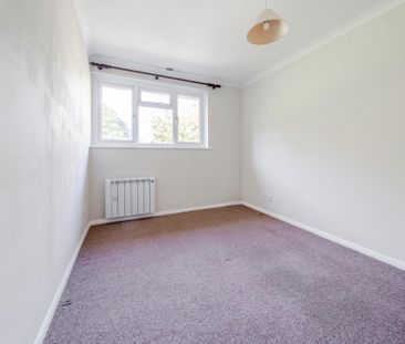 2 bedroom maisonette to rent - Photo 4