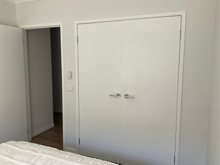 St Leonards - Photo 2