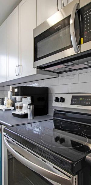 Engelhart Apartments - Photo 1