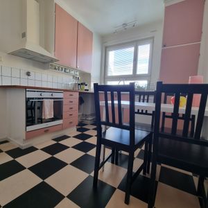 Vittangigatan, Vällingby - Photo 2