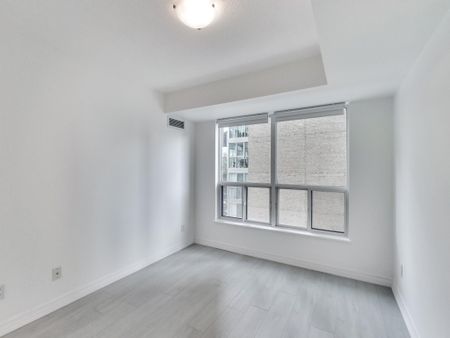 For Lease - 300 Bloor Street Unit# 711, Toronto, Ontario - Photo 4