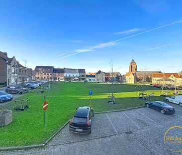 Te huur: Charmante rijwoning met authentieke gevel in het centrum v... - Photo 3