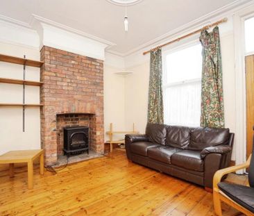 3 bedroom terraced house to rent - Photo 6