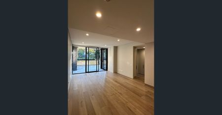 B113/74 Macdonald Street, Erskineville, NSW 2043 - Photo 5