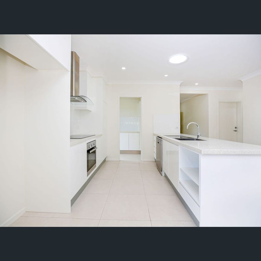 22 Lorne Loop, Kewarra Beach, Qld 4879 - Photo 1