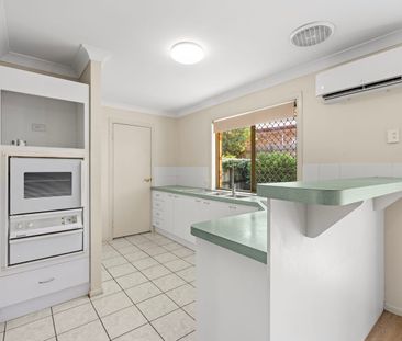 Beautifully Presented Lowset Unit in a Small Complex - Photo 3