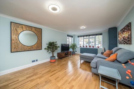 2 bedroom flat to rent - Photo 2