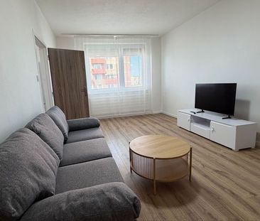 Na prenájom zariadený 2 izbový byt - Photo 3