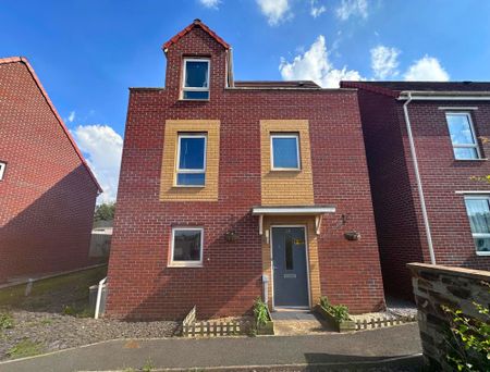 Four bed detached house to rent in Tithebarn Way, Exeter, EX1 - Photo 4