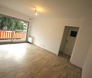 Appartement de 37.75m² en location avec balcon au Cannet - Photo 6