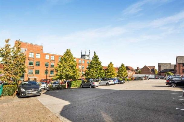 High Street, Berkhamsted, HP4 - Photo 1