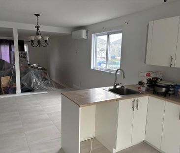Logement 5 1/2 ste therese - Photo 4