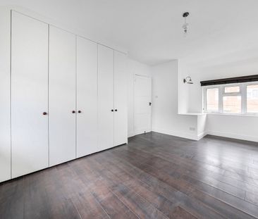 2 bedroom house to rent Essex Street, Brighton, East Sussex, BN2 - Photo 4