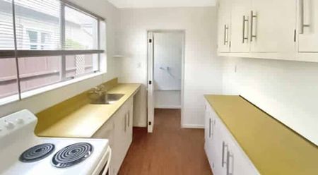 Increasingly Convenient Locality - Photo 5