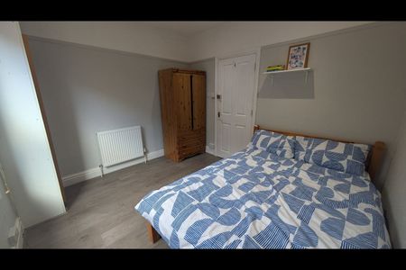 Room in a Shared House, Coventry Road, SO15 - Photo 4