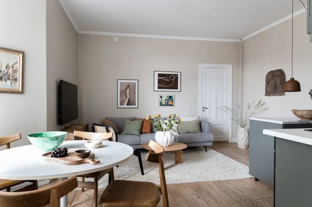 Övre Djupedalsgatan, Göteborg - Photo 1