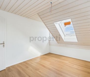 Generous 3.5-room penthouse apartment in Günsberg modern living com... - Photo 4