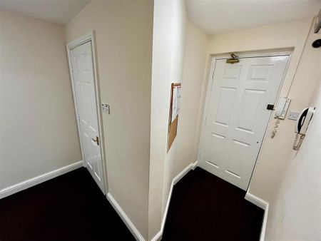 1 bedroom apartment to rent - Photo 3