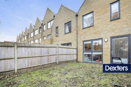 Bathurst Square, South Tottenham, N15 - Photo 4