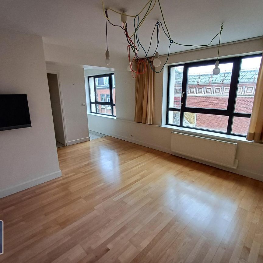Location Appartement 2 pièces 41m² LILLE 59000 - Photo 1