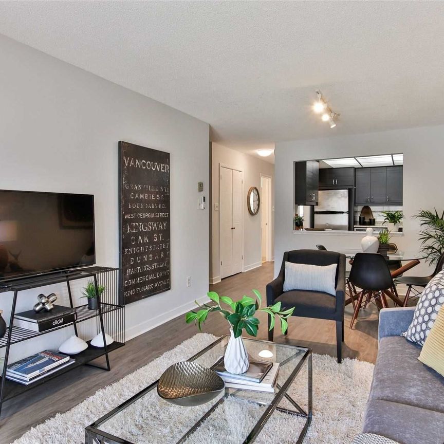 For Lease - 2131 Dufferin Street, Toronto, Ontario - Photo 1